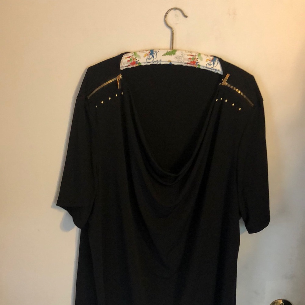 Black waterfall shirt